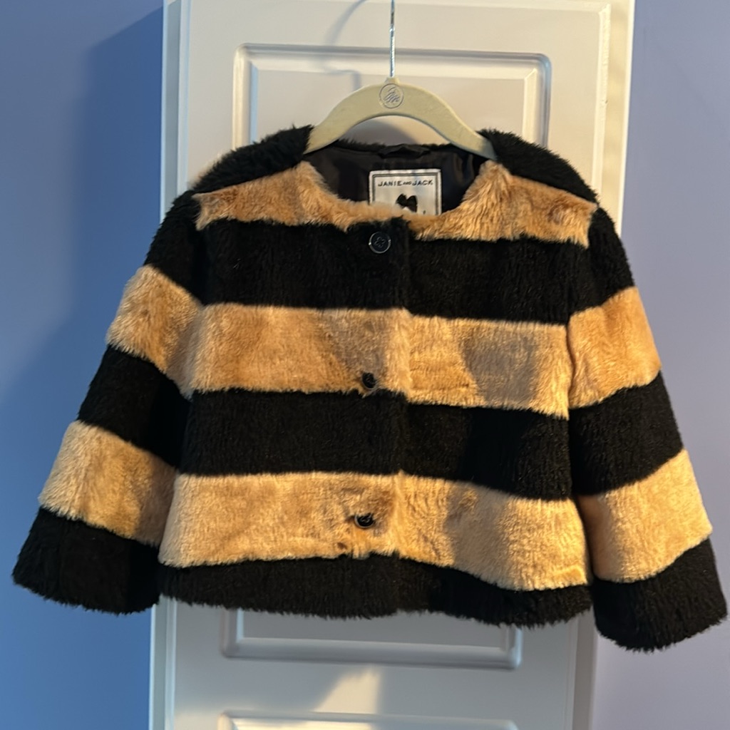 Adorable Janie And Jack Faux Fur Jacket